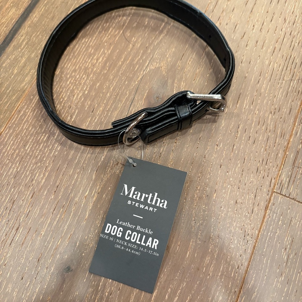 Martha Stewart Black NWT Leather Buckle Dog Collar - Size 16